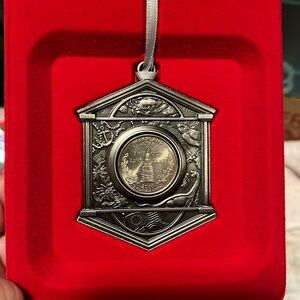 Hallmark Vintage Maryland State 2000 Quarter Coin Ornament